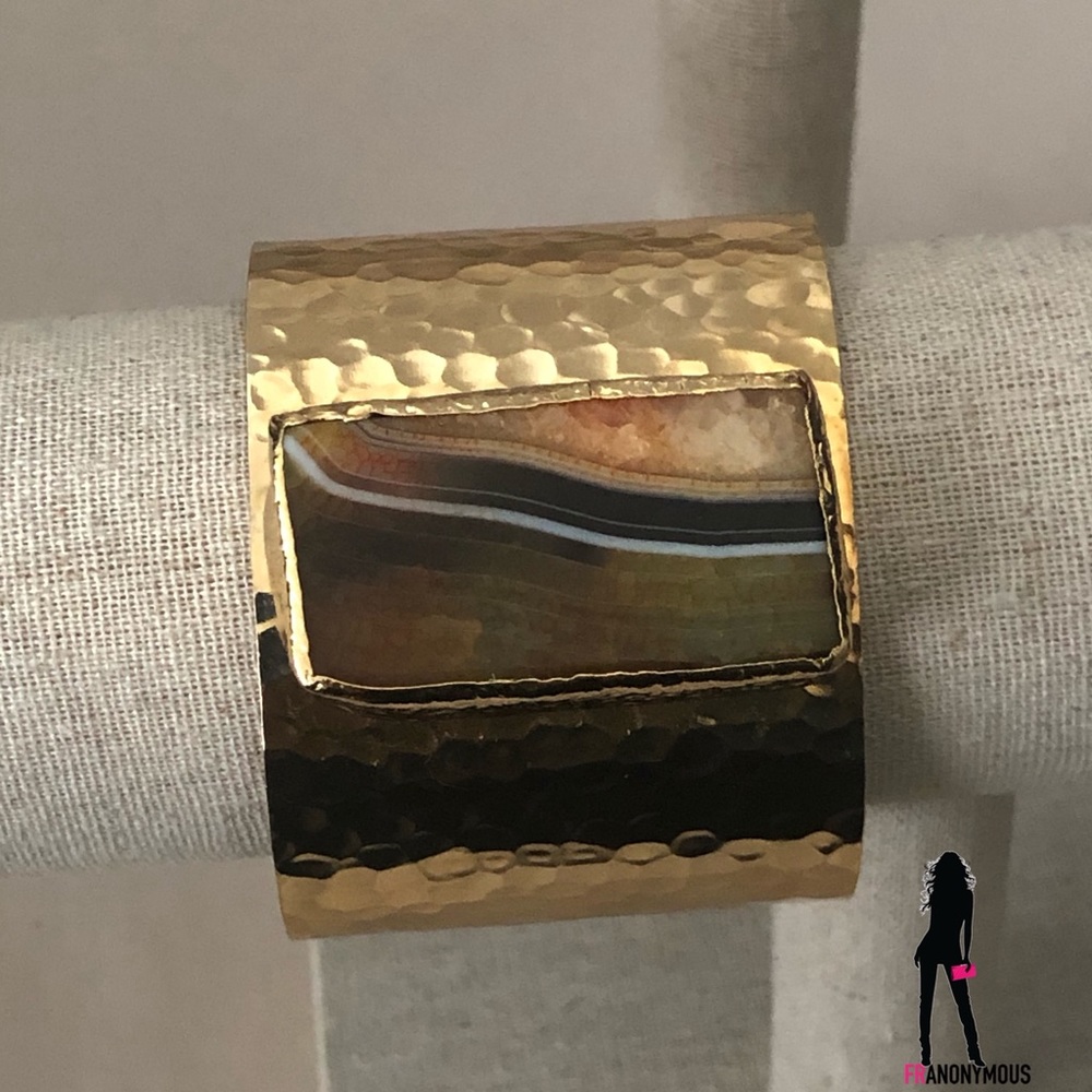 Hammered Gold-tone Agate Quartz Cuff - Picture 2 of 3